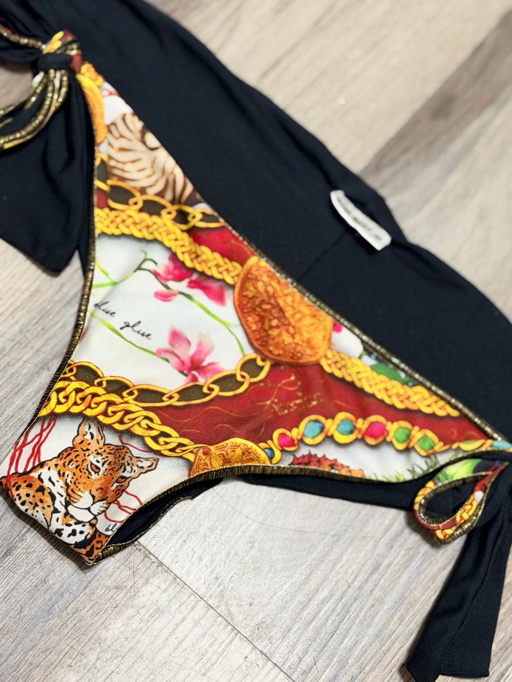 Black & Multicolor Chain-Print Women's Bikini Bottom